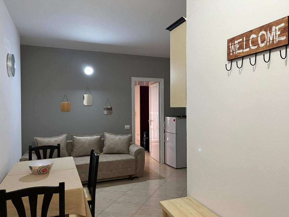 דירות Lungomare Vlore Con Garage Privato 2 מראה חיצוני תמונה